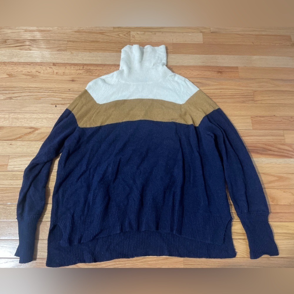 J. Crew Navy White and Beige Turtleneck Sweater Size XXL